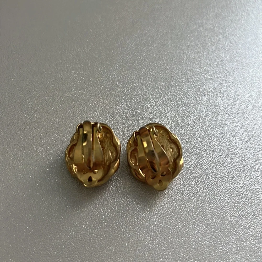 Vintage Gold and White Enamel Clip On Earrings